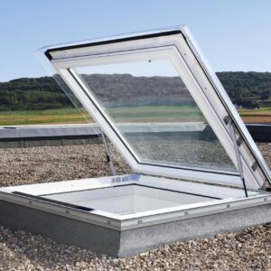 Зенітне вікно VELUX для виходу на дах